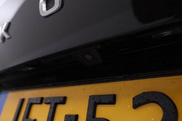 Škoda Kodiaq 1.5 TSI Business Edition 7p. Trekhaak, Digital dash, Volleder, Navigatie. Škoda Kodiaq 1.5 TSI Business Edition 7p. Trekhaak, Digital dash, Volleder, Navigatie.