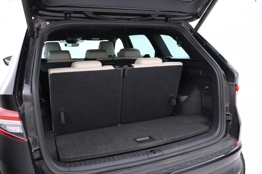 Škoda Kodiaq 1.5 TSI Business Edition 7p. Trekhaak, Digital dash, Volleder, Navigatie. Škoda Kodiaq 1.5 TSI Business Edition 7p. Trekhaak, Digital dash, Volleder, Navigatie.