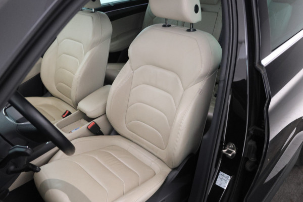 Škoda Kodiaq 1.5 TSI Business Edition 7p. Trekhaak, Digital dash, Volleder, Navigatie. Škoda Kodiaq 1.5 TSI Business Edition 7p. Trekhaak, Digital dash, Volleder, Navigatie.