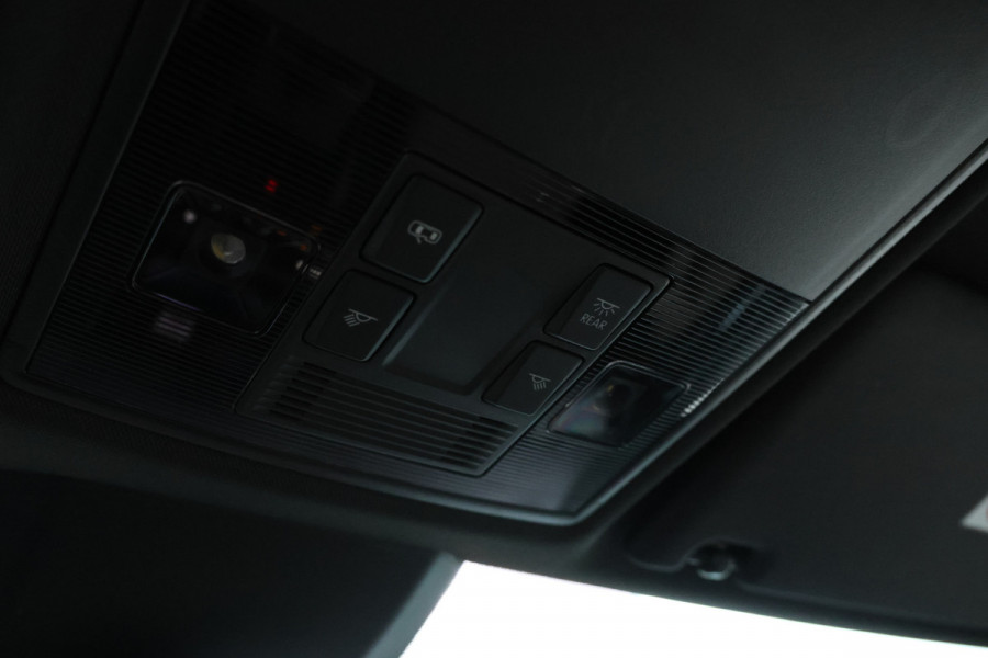 Škoda Kodiaq 1.5 TSI Business Edition 7p. Trekhaak, Digital dash, Volleder, Navigatie. Škoda Kodiaq 1.5 TSI Business Edition 7p. Trekhaak, Digital dash, Volleder, Navigatie.