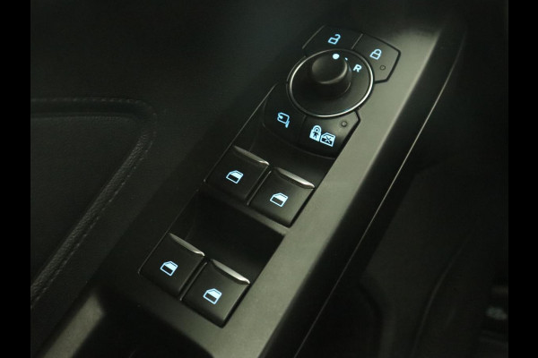 Ford Focus 1.0 EcoBoost Hybrid ST Line X Business | Panoramadak | Trekhaak | Head-up | Carplay | Camera | Stuurverwarming | Stoelverwarming | Adaptive cruise | LMV 17 inch | Sportstoelen