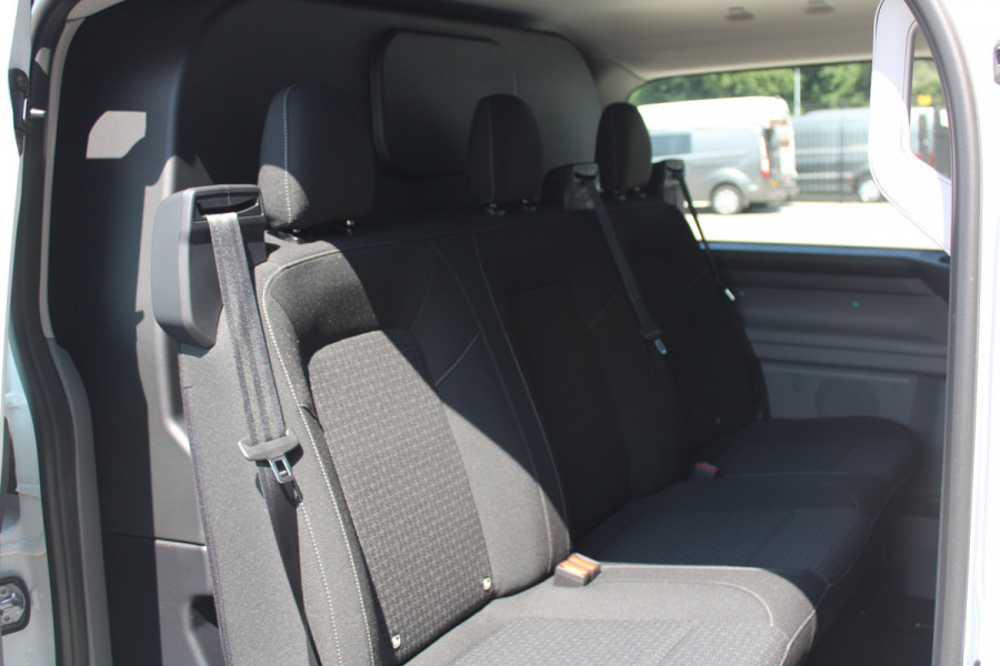 Ford Transit Custom 320 2.0 TDCI L2H1 Trend DC 136pk - Carplay - Android - Camera - Trekhaak - LED koplampen - Stoelverwarming - Draadloos laden - R