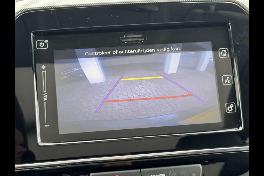 Suzuki Vitara 1.5 Hybrid Style Adaptive cruise Climate control Full LED Panoramadak Achteruitrijcamera Apple / Android