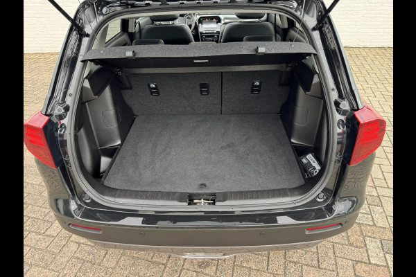 Suzuki Vitara 1.5 Hybrid Style Adaptive cruise Climate control Full LED Panoramadak Achteruitrijcamera Apple / Android