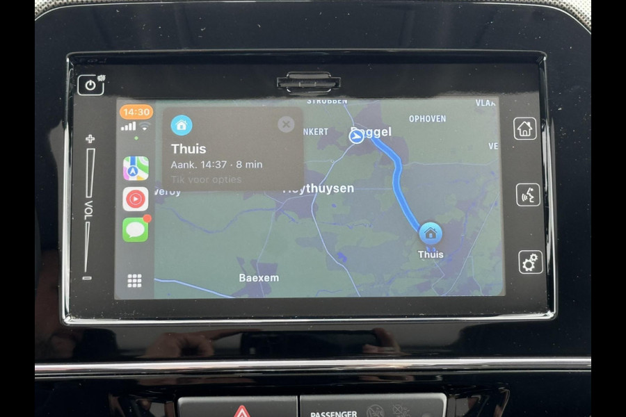 Suzuki Vitara 1.5 Hybrid Style Adaptive cruise Climate control Full LED Panoramadak Achteruitrijcamera Apple / Android