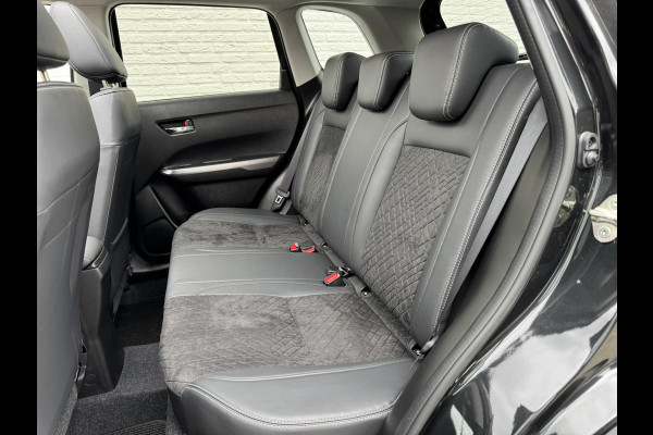 Suzuki Vitara 1.5 Hybrid Style Adaptive cruise Climate control Full LED Panoramadak Achteruitrijcamera Apple / Android