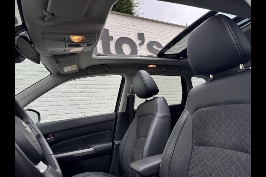 Suzuki Vitara 1.5 Hybrid Style Adaptive cruise Climate control Full LED Panoramadak Achteruitrijcamera Apple / Android