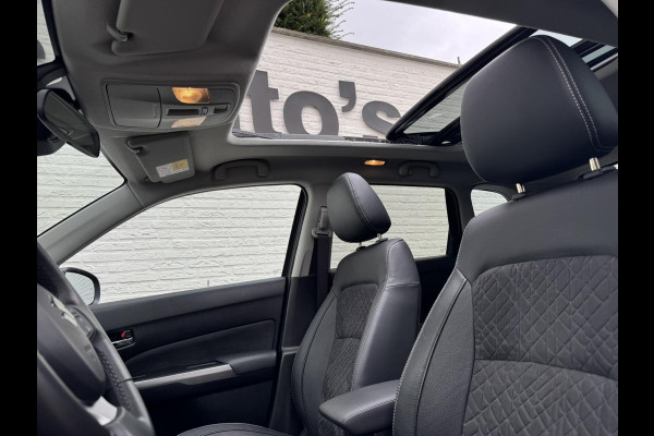 Suzuki Vitara 1.5 Hybrid Style Adaptive cruise Climate control Full LED Panoramadak Achteruitrijcamera Apple / Android