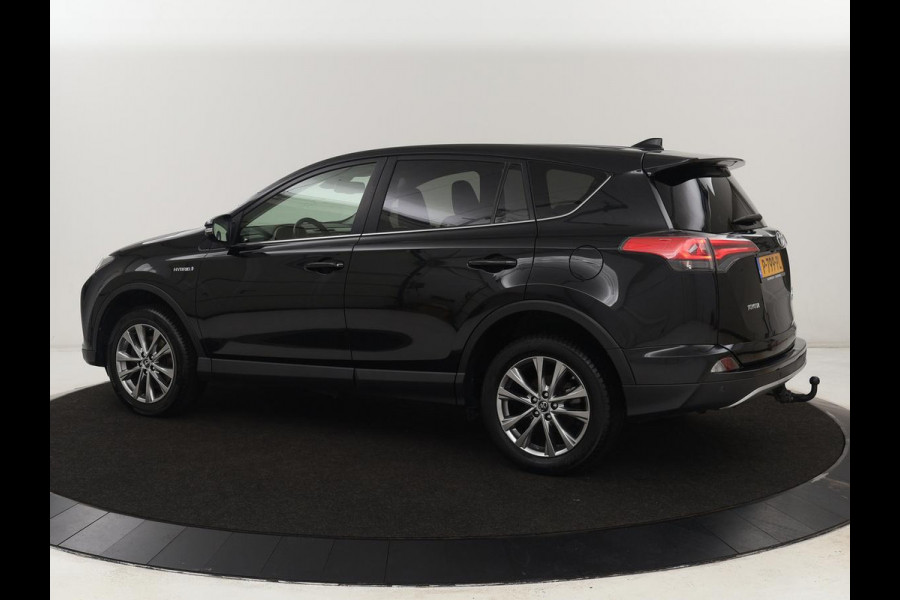 Toyota RAV4 2.5 Hybrid Executive | Trekhaak | Leder | 360 Camera | Stoelverwarming | Adaptive cruise | Navigatie | Memory | Bluetooth | JBL audio | Getint glas | Full LED