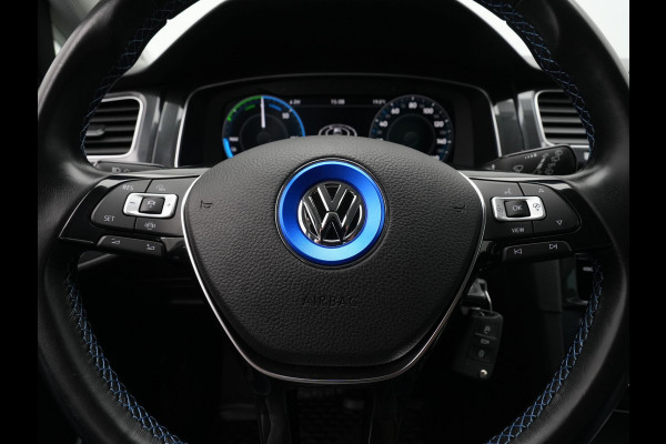 Volkswagen e-Golf E-DITION 136pk Navigatie Warmtepomp Virtual cockpit Acc 8