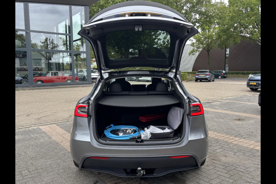 Tesla Model Y Performance AWD 75 kWh VAN: 44.900,- VOOR: 41.877,- UW HERSFTVOORDEEL: 3.023,- EURO 1e eigenaar | ORIGINEEL NL auto | TREKHAAK | TESLA VOLLEDIGE GARANTIE T/M 03-2027/80.000KM