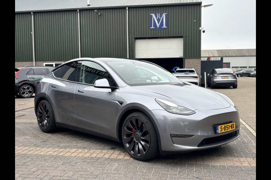 Tesla Model Y Performance AWD 75 kWh VAN: 44.900,- VOOR: 41.877,- UW HERSFTVOORDEEL: 3.023,- EURO 1e eigenaar | ORIGINEEL NL auto | TREKHAAK | TESLA VOLLEDIGE GARANTIE T/M 03-2027/80.000KM