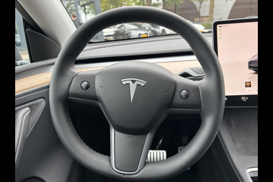 Tesla Model Y Performance AWD 75 kWh VAN: 44.900,- VOOR: 41.877,- UW HERSFTVOORDEEL: 3.023,- EURO 1e eigenaar | ORIGINEEL NL auto | TREKHAAK | TESLA VOLLEDIGE GARANTIE T/M 03-2027/80.000KM