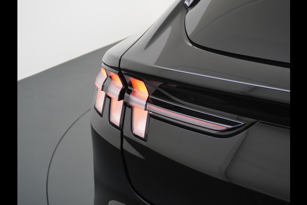 Ford Mustang Mach-E RWD 75kWh Leer+Elektr.+Geheugen 360°Camera Adapive-Cr. Pano-dak B&O®-SoundMemory Seat Apple Carplay Android Auto Navi Ecc Stoel+Stuurverwarming Keyless Origineel Nederlandse Auto