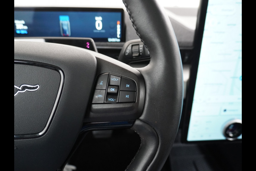 Ford Mustang Mach-E RWD 75kWh Leer+Elektr.+Geheugen 360°Camera Adapive-Cr. Pano-dak B&O®-SoundMemory Seat Apple Carplay Android Auto Navi Ecc Stoel+Stuurverwarming Keyless Origineel Nederlandse Auto