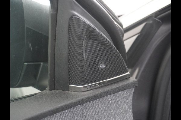 Peugeot 5008 7-Pers. 1.2T 131PK AUT-8 360°Camera Apple Carplay Android Auto Adap.Cruise 19" Elek.AchterklepFocal®-Hifi Audio Panoramaschuif-d 1e Eigenaar Origineel Nederlandse Auto Zeer compleet Origin. NLse auto