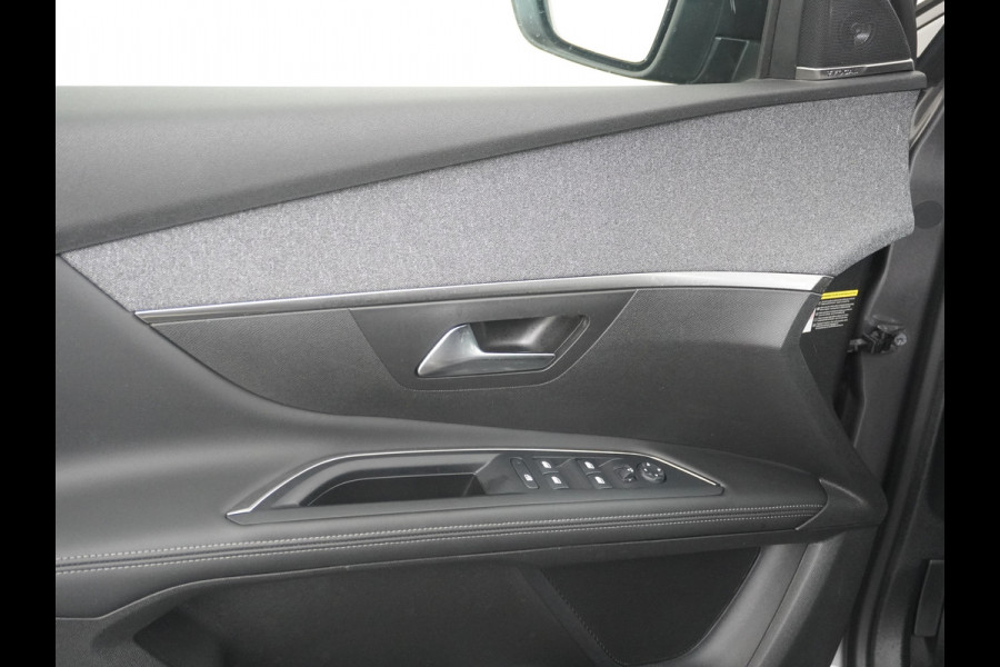 Peugeot 5008 7-Pers. 1.2T 131PK AUT-8 360°Camera Apple Carplay Android Auto Adap.Cruise 19" Elek.AchterklepFocal®-Hifi Audio Panoramaschuif-d 1e Eigenaar Origineel Nederlandse Auto Zeer compleet Origin. NLse auto