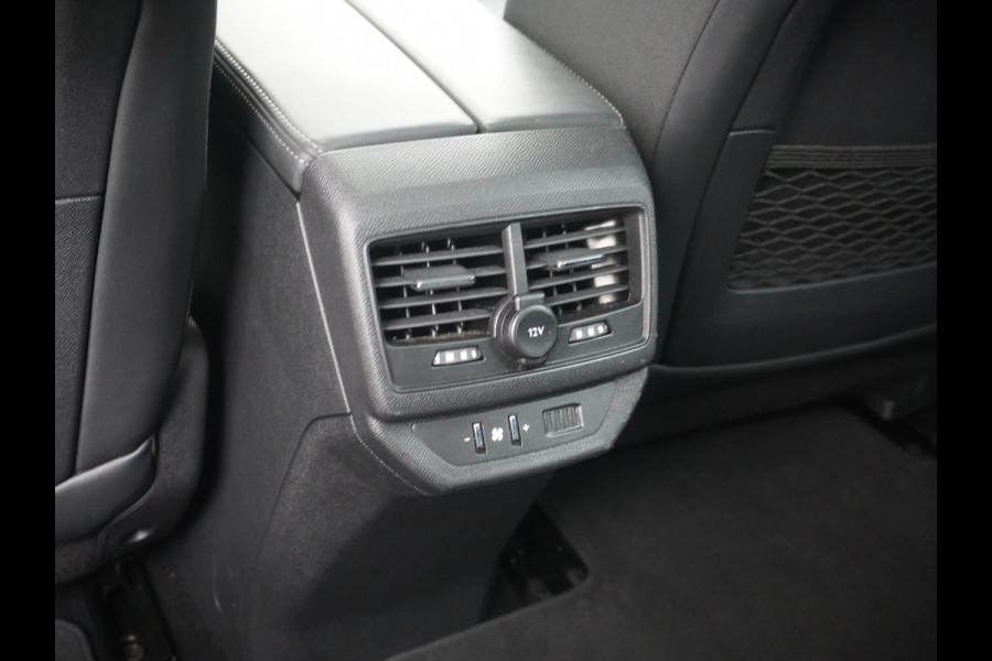 Peugeot 5008 7-Pers. 1.2T 131PK AUT-8 360°Camera Apple Carplay Android Auto Adap.Cruise 19" Elek.AchterklepFocal®-Hifi Audio Panoramaschuif-d 1e Eigenaar Origineel Nederlandse Auto Zeer compleet Origin. NLse auto