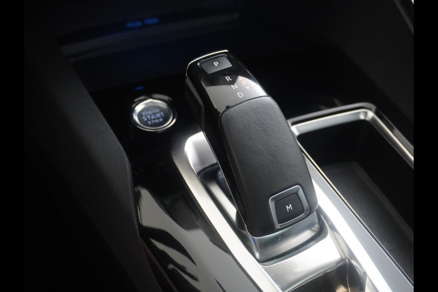Peugeot 5008 7-Pers. 1.2T 131PK AUT-8 360°Camera Apple Carplay Android Auto Adap.Cruise 19" Elek.AchterklepFocal®-Hifi Audio Panoramaschuif-d 1e Eigenaar Origineel Nederlandse Auto Zeer compleet Origin. NLse auto