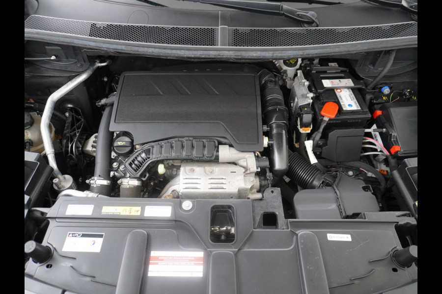 Peugeot 5008 7-Pers. 1.2T 131PK AUT-8 360°Camera Apple Carplay Android Auto Adap.Cruise 19" Elek.AchterklepFocal®-Hifi Audio Panoramaschuif-d 1e Eigenaar Origineel Nederlandse Auto Zeer compleet Origin. NLse auto