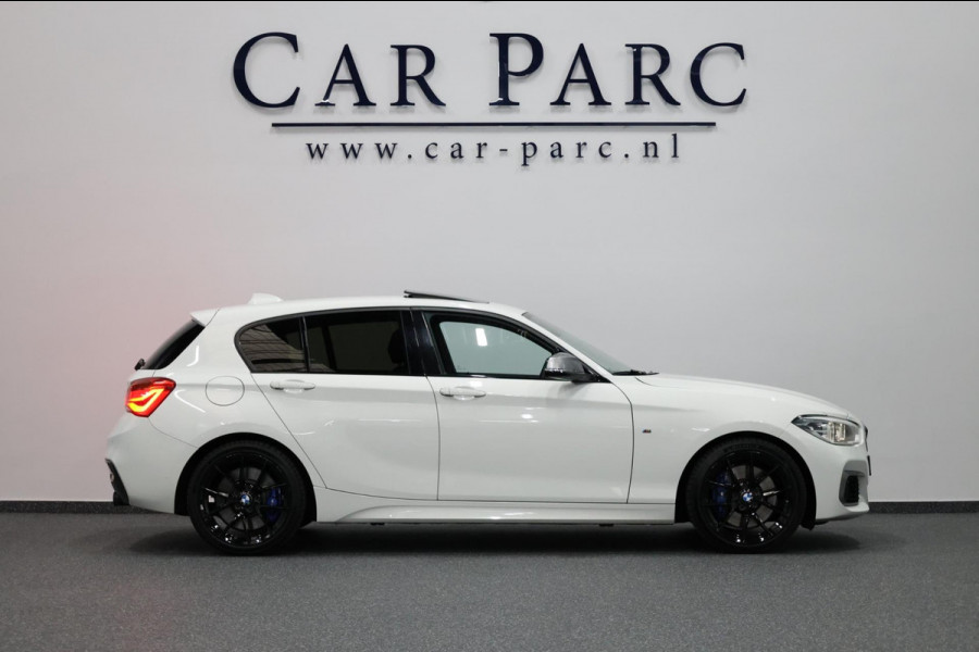 BMW 1-serie M140i xDrive LED/SCHUIFDAK/HARMAN/LEER+S.VERWARMING/19" LMV/CAM/CRUISE/ECC/12 MND GARANTIE!