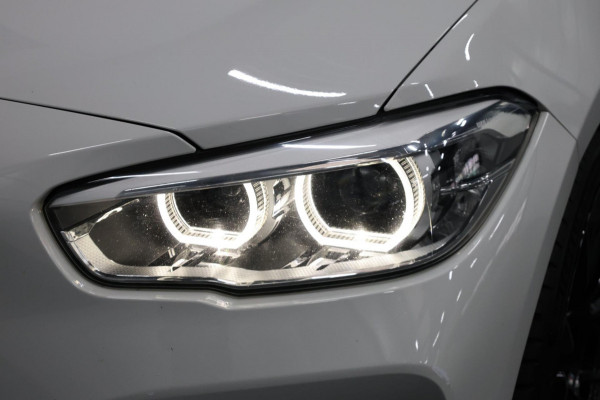 BMW 1-serie M140i xDrive LED/SCHUIFDAK/HARMAN/LEER+S.VERWARMING/19" LMV/CAM/CRUISE/ECC/12 MND GARANTIE!