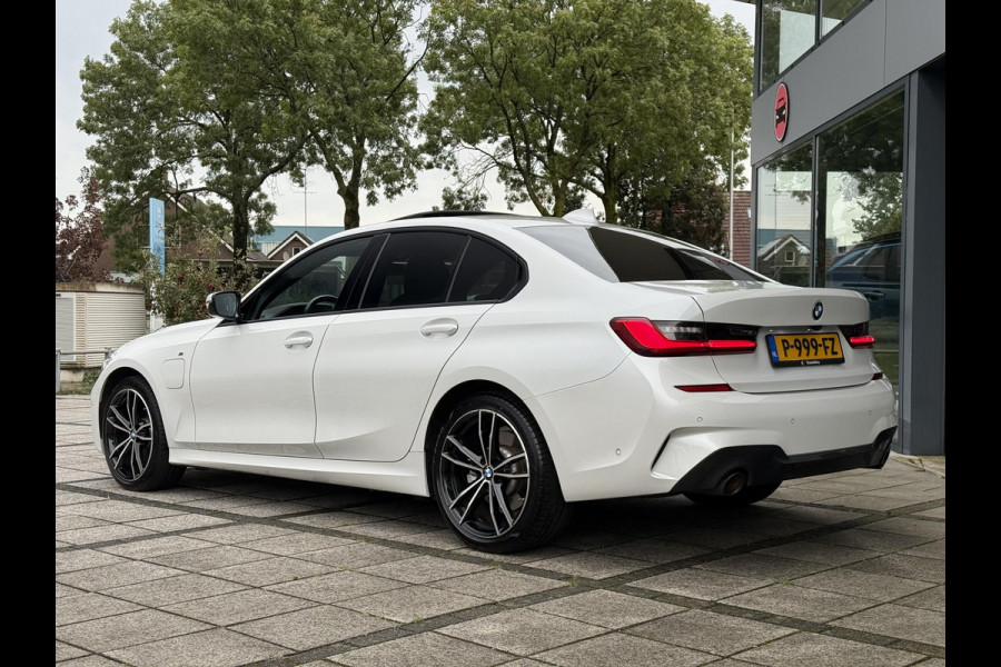 BMW 3-serie 320e Aut. Hybrid M-Sport | 204pk | Panorama | BMW Laser | Leder | Camera |