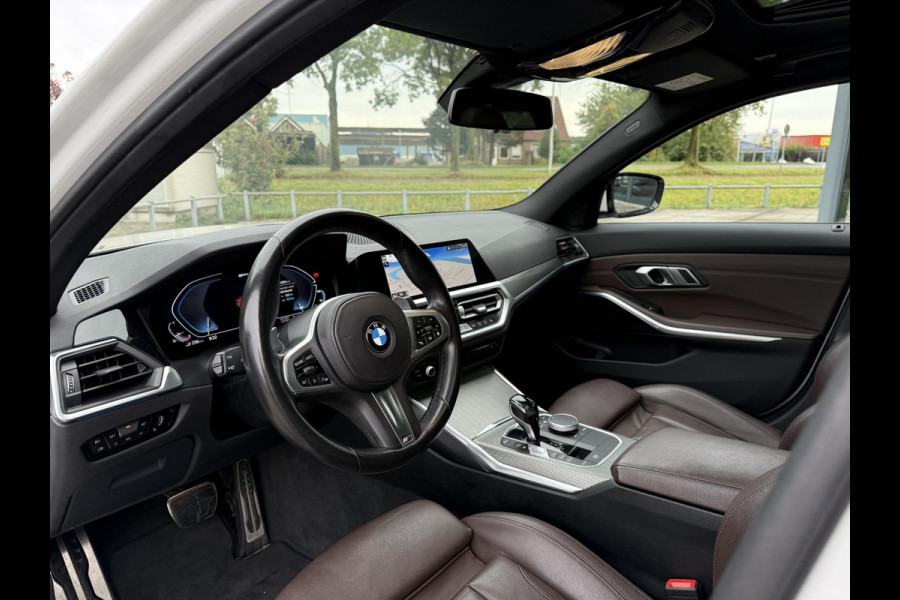 BMW 3-serie 320e Aut. Hybrid M-Sport | 204pk | Panorama | BMW Laser | Leder | Camera |