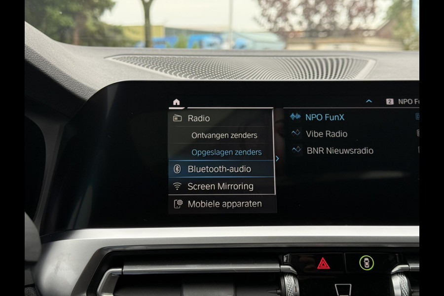 BMW 3-serie 320e Aut. Hybrid M-Sport | 204pk | Panorama | BMW Laser | Leder | Camera |
