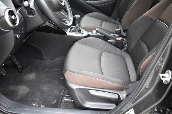 Mazda 2 1.5 Skyactiv-G Comfort Carplay / Cruise control / Airco / LM velgen / Camera