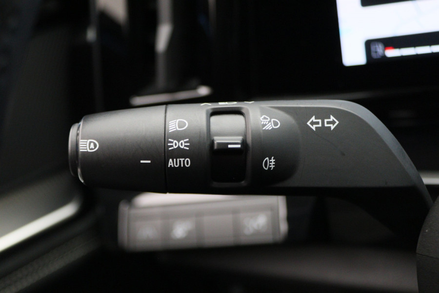 Renault Austral 1.2 E-Tech full hybrid 200 techno Automaat LED, Camera, Apple Carplay, Dodehoeksensor, Sfeerverlichting, Keyless, 19"