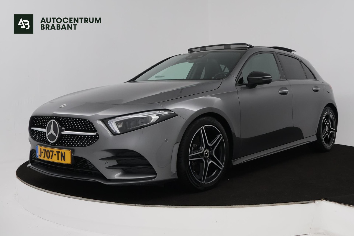 Mercedes-Benz A-Klasse 180 Business Solution AMG (PANORAMADAK, SFEERVERLICHTING, STOELVERWARMING, ELEKTR STOELEN, CAMERA)