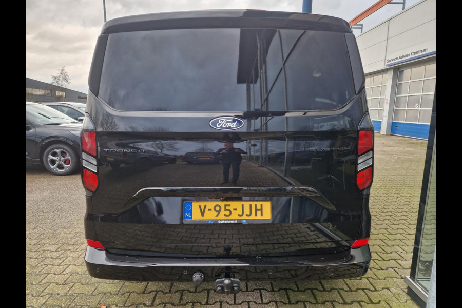 Ford Transit Custom 300 2.0 TDCI L2H1 Limited 136pk | Achterklep Uniek! | Stoelverwarming | Trekhaak | Laadvloer en zijwand betimmering