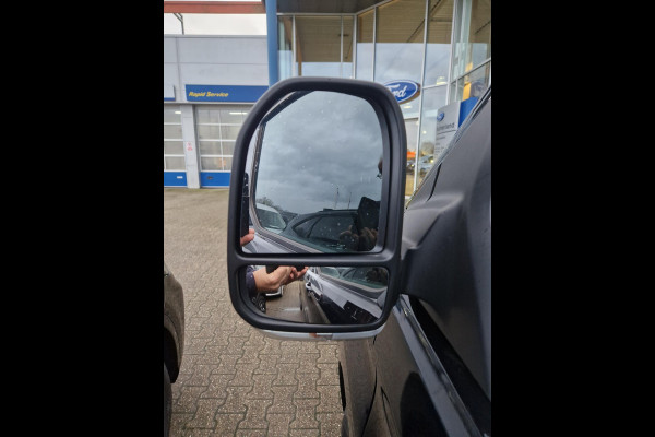 Ford Transit Custom 300 2.0 TDCI L2H1 Limited 136pk | Achterklep Uniek! | Stoelverwarming | Trekhaak | Laadvloer en zijwand betimmering