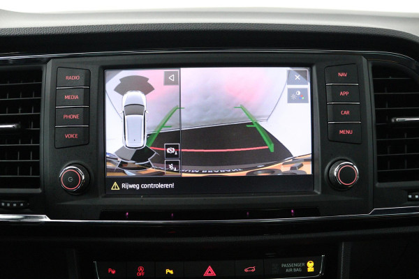 Seat Ateca 1.5 TSI FR Business Intense (PANORAMADAK, DIGITALE COCKPIT, ACHTERUITRIJCAMERA, STOELVERWARMING, BEATS AUDIO)