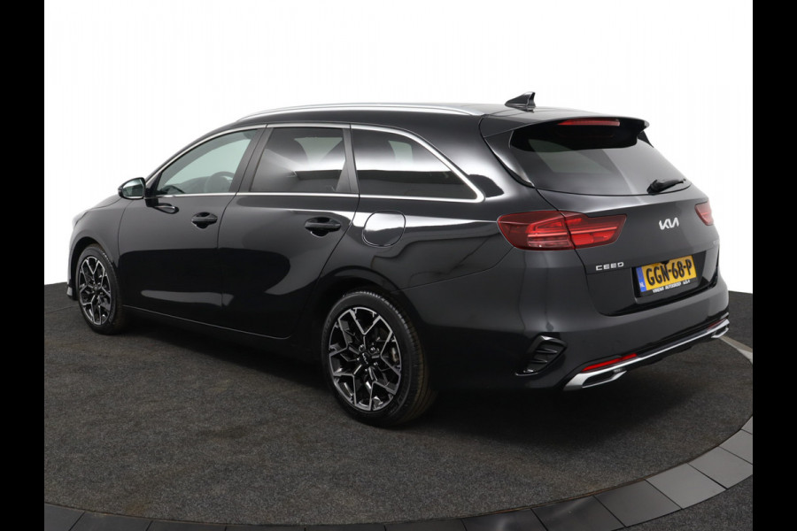 Kia Ceed Sportswagon 1.5 T-GDi GT-Line Apple Carplay/Android Auto - Cruise Control - Dodehoekdetectie - Climate Control - Panorama Dak - Navigatie - Stoel/Stuur Verwarming - Fabrieksgarantie tot 07-2031
