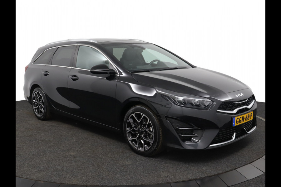 Kia Ceed Sportswagon 1.5 T-GDi GT-Line Apple Carplay/Android Auto - Cruise Control - Dodehoekdetectie - Climate Control - Panorama Dak - Navigatie - Stoel/Stuur Verwarming - Fabrieksgarantie tot 07-2031