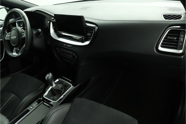 Kia Ceed Sportswagon 1.5 T-GDi GT-Line Apple Carplay/Android Auto - Cruise Control - Dodehoekdetectie - Climate Control - Panorama Dak - Navigatie - Stoel/Stuur Verwarming - Fabrieksgarantie tot 07-2031