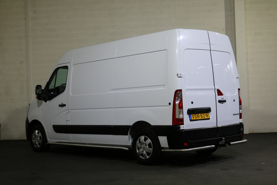Renault Master T35 2.3 dCi 135 L2 H2 Work Edition
