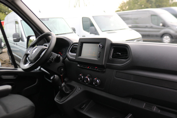 Renault Master T35 2.3 dCi 135 L2 H2 Work Edition