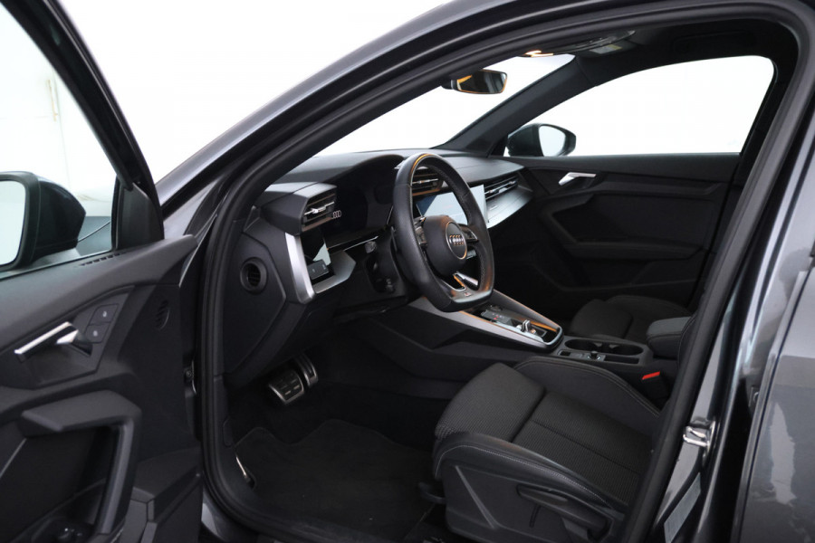 Audi A3 Sportback 30 TDI S edition Automaat, S-3 Look, Virtual, Climate, Audi A3 Sportback 30 TDI S edition Automaat, S-3 Look, Virtual, Climate,