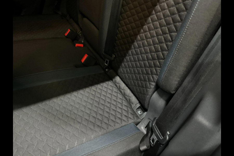 Volkswagen Tiguan 1.5 TSI ACT IQ-Drive Garantie Xenon Carplay ACC Clima Navi Led Dab Front Ass Rijklaar