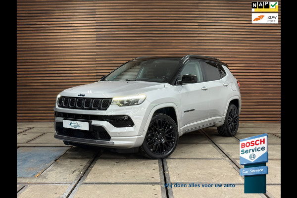 Jeep Compass 4xe 240 Plug-in Hybrid Electric S | Pano | Leder | 19' inch | Adaptive Cruise | Carplay