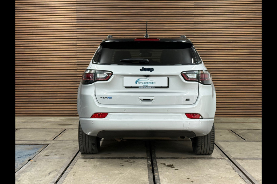 Jeep Compass 4xe 240 Plug-in Hybrid Electric S | Pano | Leder | 19' inch | Adaptive Cruise | Carplay