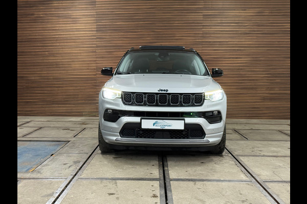 Jeep Compass 4xe 240 Plug-in Hybrid Electric S | Pano | Leder | 19' inch | Adaptive Cruise | Carplay