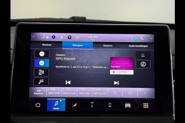 Jeep Compass 4xe 240 Plug-in Hybrid Electric S | Pano | Leder | 19' inch | Adaptive Cruise | Carplay