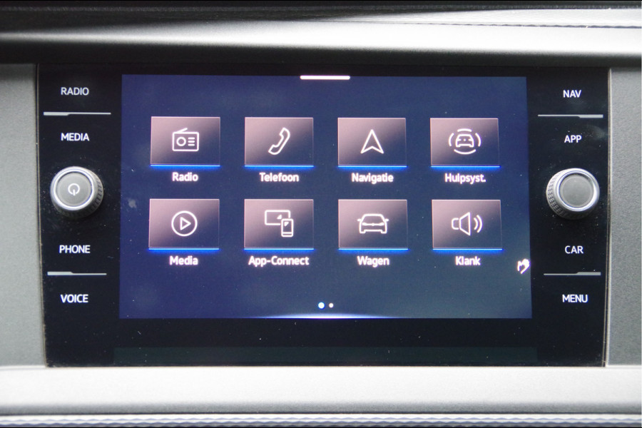 Volkswagen Transporter 2.0 TDI L2 150PK AUT. CAMERA, TREKHAAK, NAVI, CRUISE, AIRCO, PARKEERSENSOREN, APPLE CARPLAY, NL AUTO, NAP