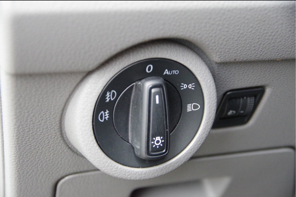 Volkswagen Transporter 2.0 TDI L2 150PK AUT. CAMERA, TREKHAAK, NAVI, CRUISE, AIRCO, PARKEERSENSOREN, APPLE CARPLAY, NL AUTO, NAP