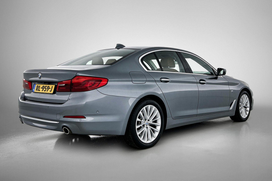 BMW 5 Serie 520d High Executive(NL-auto, Dealer OnderH, Comfort Zetels, Stuur/stoel Verwarming, 360 camera, active Cruise, Etc)
