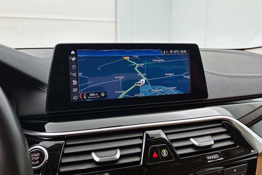 BMW 5 Serie 520d High Executive(NL-auto, Dealer OnderH, Comfort Zetels, Stuur/stoel Verwarming, 360 camera, active Cruise, Etc)